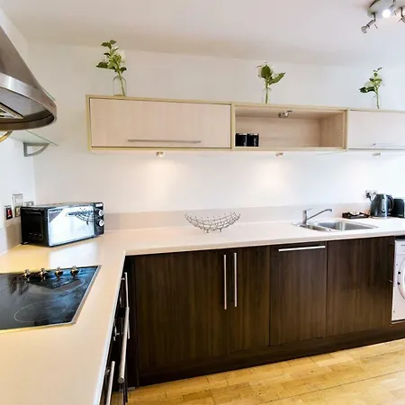 Lux City Centre 2 Bedroom Yourapartment Apartment Bristol
