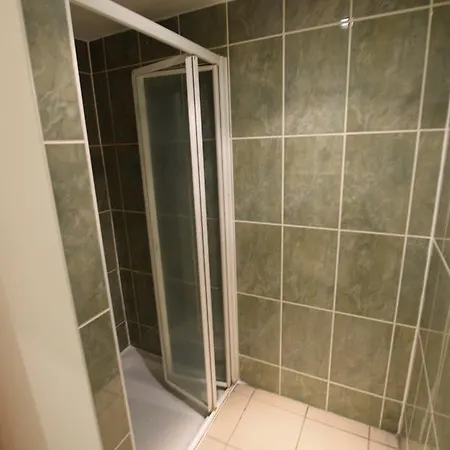 Lux City Centre 2 Bedroom Yourapartment Бристоль