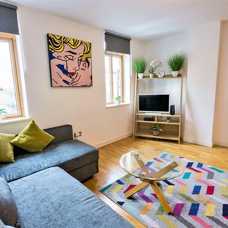 Апартаменти Lux City Centre 2 Bedroom Yourapartment